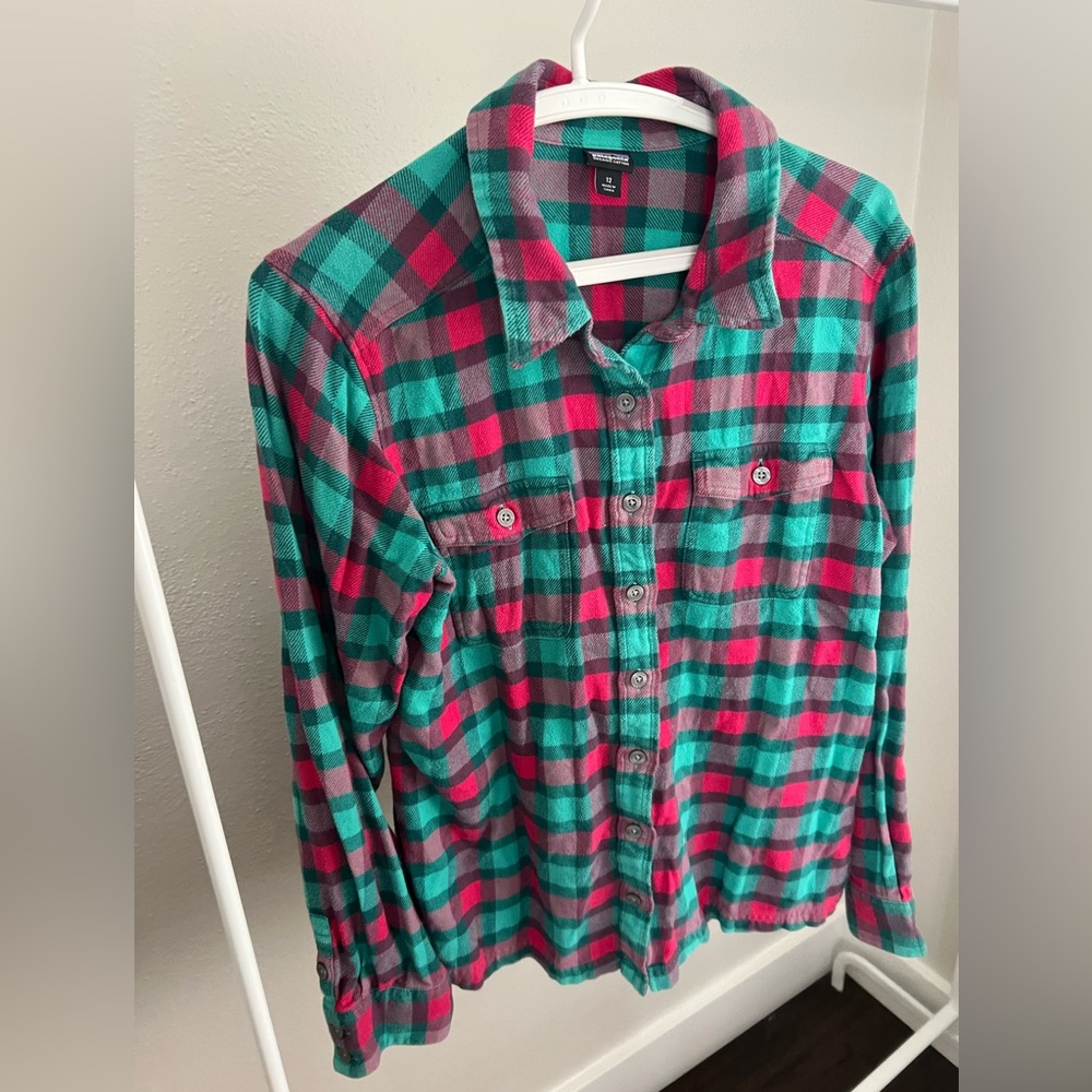 Women’s Patagonia Flannel Shirt